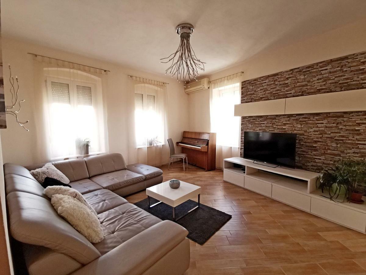 Ferienwohnung Golden View Rijeka Exterior foto