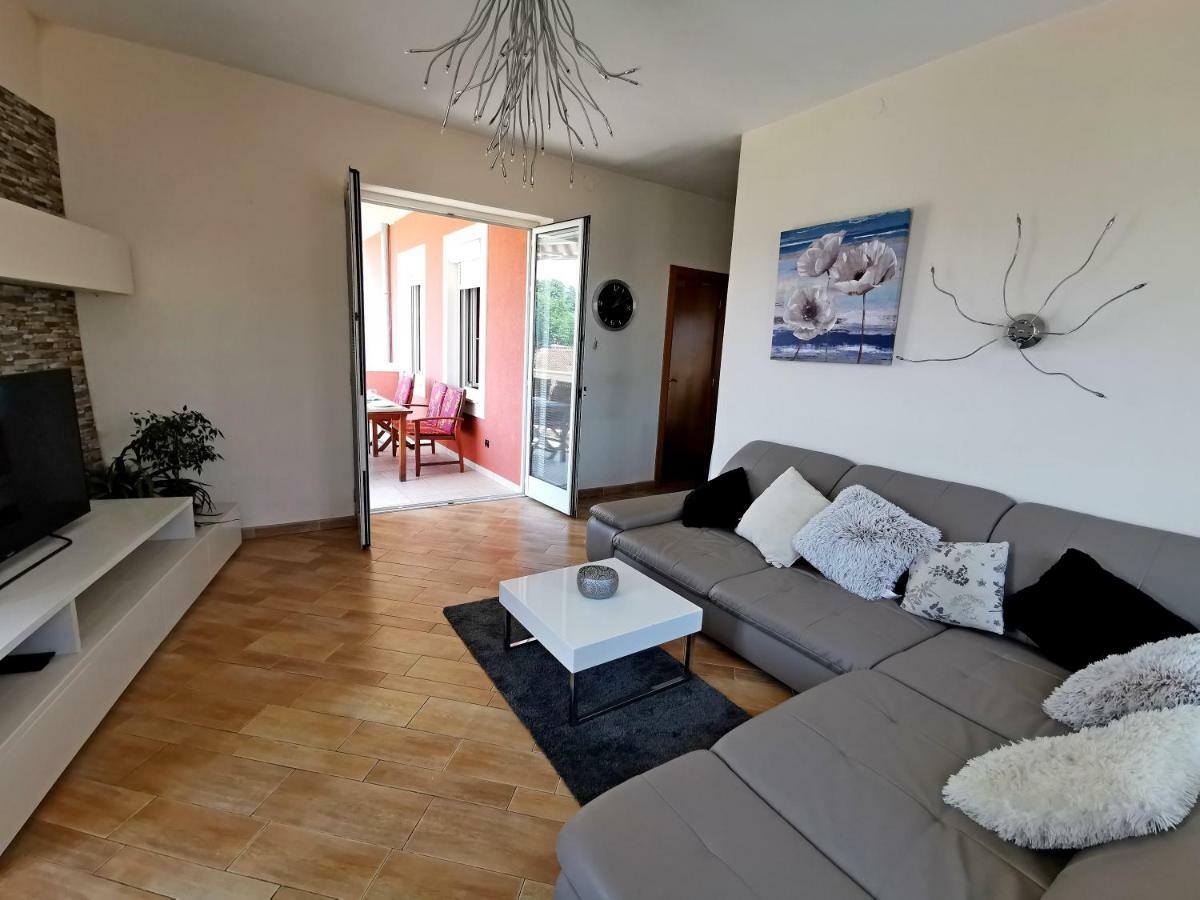 Ferienwohnung Golden View Rijeka Exterior foto